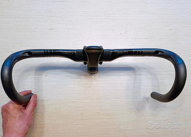 Deda attacco manubrio carbonio 440mm