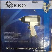 Chiave pneumatica a impulsi GEKO 1/2" con bussole 