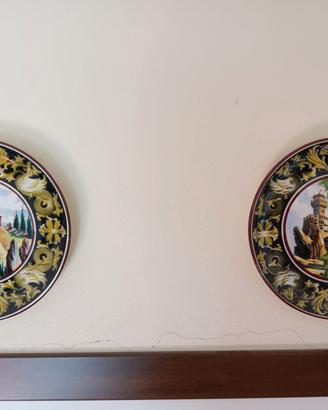 Due piatti vintage da parete " San Marino"