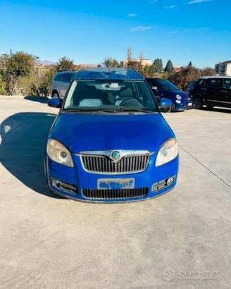 Skoda roomster