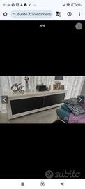 Madia credenza