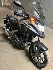 Honda NC750X DCT 2022