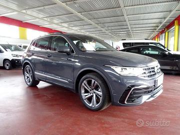 VOLKSWAGEN Tiguan 2.0 TDI 150 CV SCR DSG R-Line