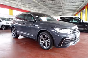 VOLKSWAGEN Tiguan 2.0 TDI 150 CV SCR DSG R-Line
