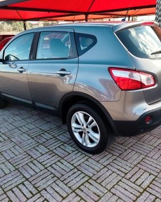 Nissan Qashqai 1.5 dCi DPF Tekna