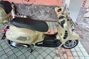 vespa 300 GTS 75 TH