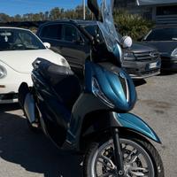 Piaggio Beverly 400