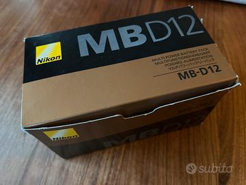 Nikon MB-D12 Multi-Power Battery Pack
