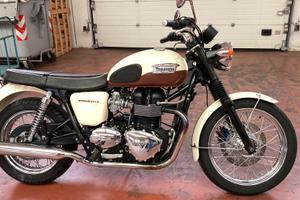 Triumph Bonneville T100  cafe racer