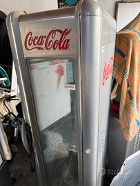 Frigo vetrina coca cola 200cmx45cm