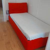 Letto contenitore rosso