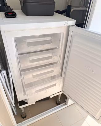 PremierTech Congelatore Verticale 91 Litri Bianco
