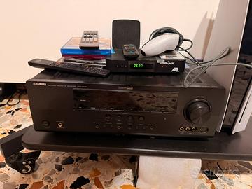 Yamaha HTR-8240