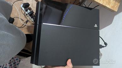PS4 11.00 HEN + Controller + Giochi