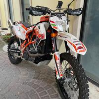 KTM 950 Superenduro R - SPECIAL