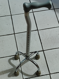 Bastone quadripode per disabili/anziani