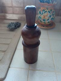 TAPPATORE ANTICO PER BOTTIGLIE  DI VINO