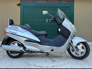 Suzuki Burgman 400