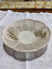 Cestini con fiori di Capodimonte