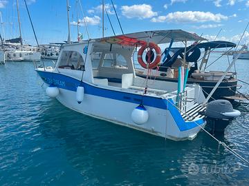 Barca 8.50m | yamaha 40/70