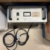 Carica batterie 24v 25A, più due batterie da 100Ah