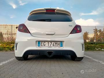 Opel Corsa OPC 215 CV