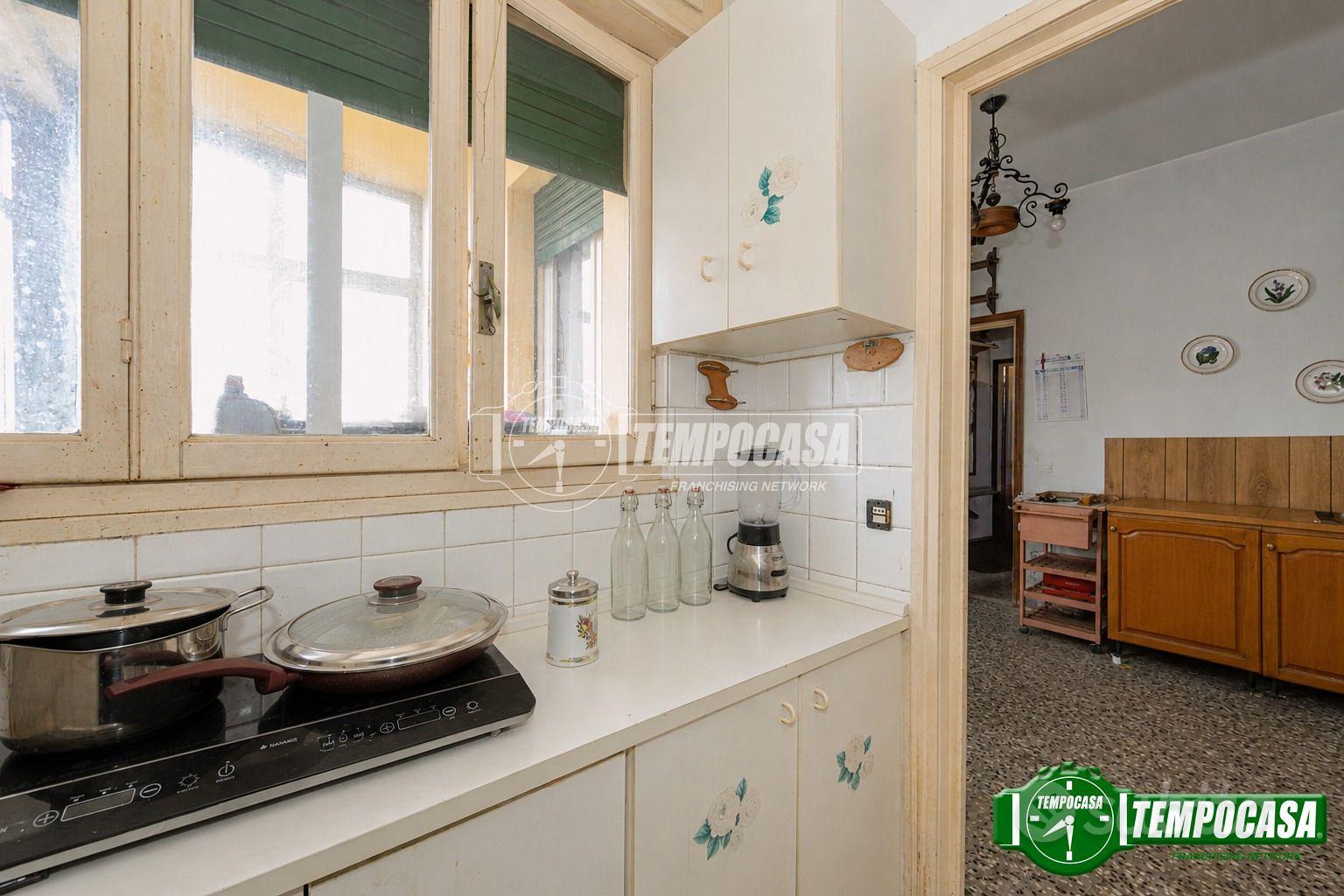 Voghera - Via Piave - 4 locali + BOX - Vista 6
