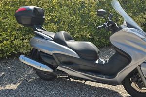 Yamaha majesty 400