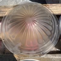 Plafoniere in vetro e lampadario in plastica