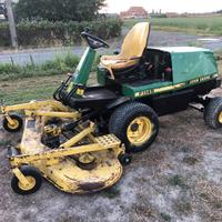 Trattorino tagliaerba John deere