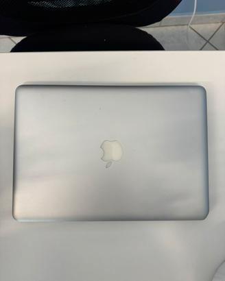 MacBook Pro 13 pollici Mid 2010.