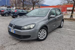 VW Golf VI 1.2 benz 105cv