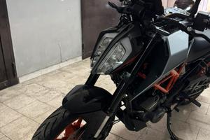 Ktm duke390-2022