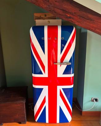 Smeg FAB28