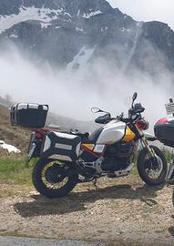 Moto guzzi v85TT Evocative Graphics