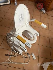 Sollevatore WC per disabili con bidet