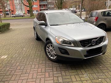 Volvo xc60 (2008-2018) - 2010