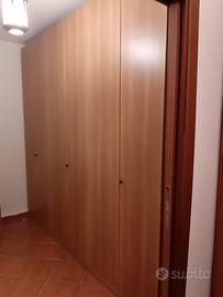 Armadio 6 ante colore noce