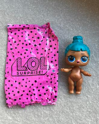 Bambolina LOL Surprise capelli blu
