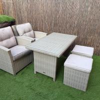 Set tavolo e sedute da esterno