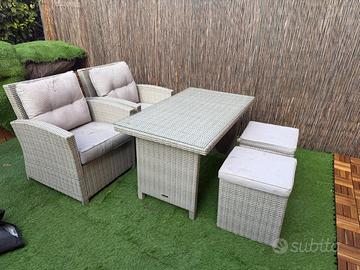 Set tavolo e sedute da esterno