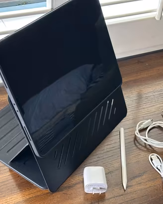 Apple iPad Pro 12.9” 5th Gen, M1, 512 2021