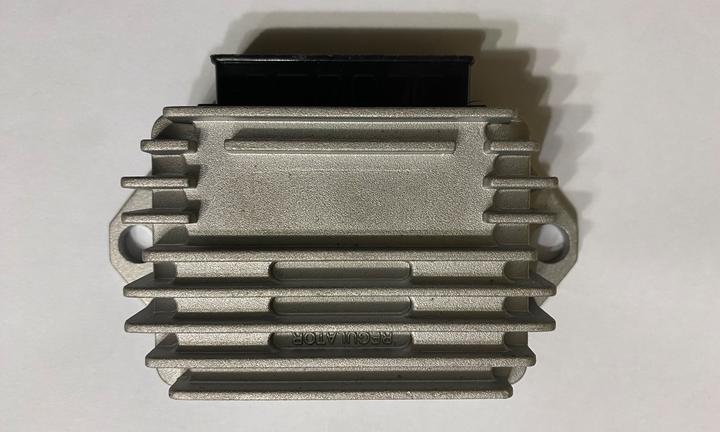 Regolatore di Tensione per ape Piaggio