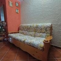 Divano letto sfoderabile con struttura in legno