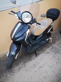 Piaggio Beverly 300 I.e