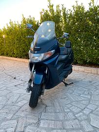 Suzuki Burgman AN 250 blu 2001