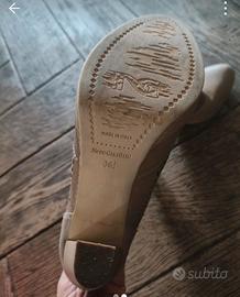 tronchetto nero giardini estivo