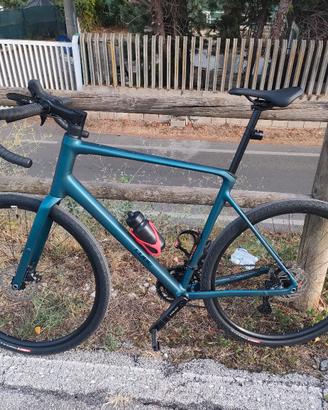 GRAVEL CUBE NUROAD RACE