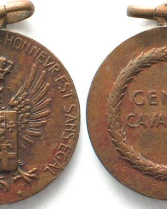 Medaglia italiana commemorativa GENOVA Cavalleria