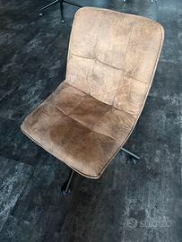 Sedia da ufficio di design con ruote